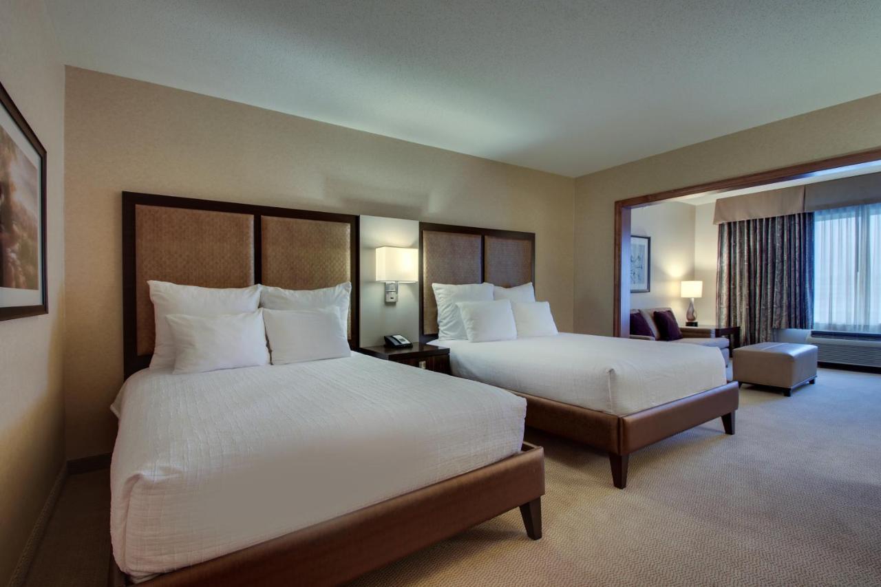 The Inn At Charles Town / Hollywood Casino Exteriör bild